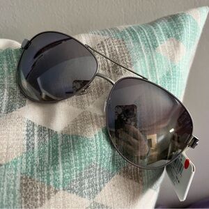 #15 Ophelia Roe Women’s Silver Aviator Sunglasses